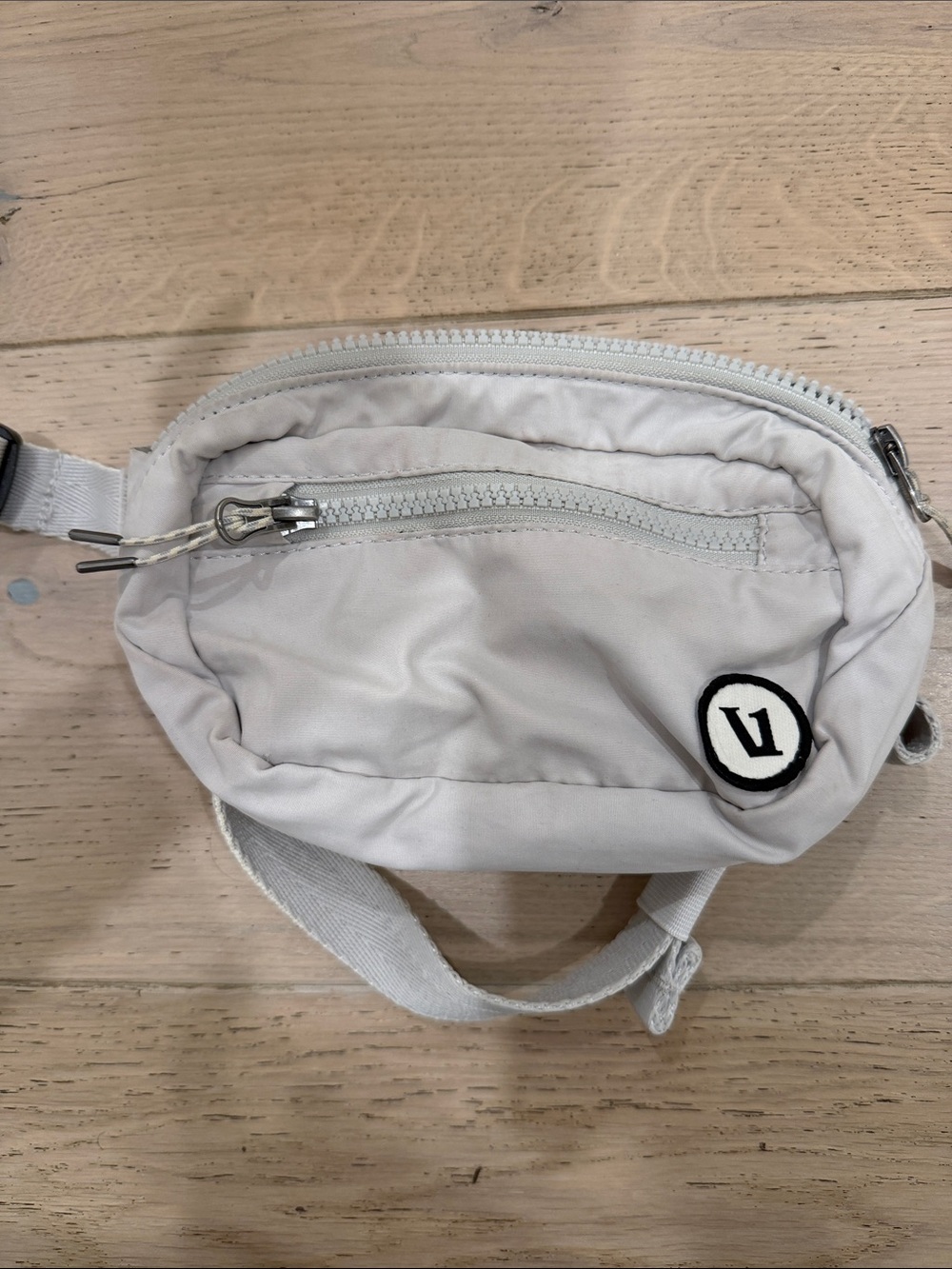 Vuori Hip Pack